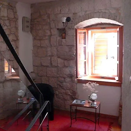 Hotel Vanjaka 3*
